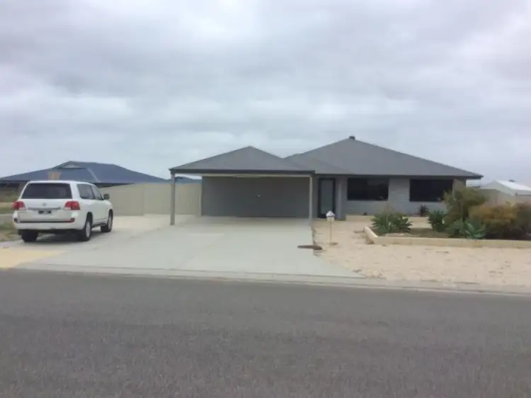 32 Worthington Street, Green Head WA 6514