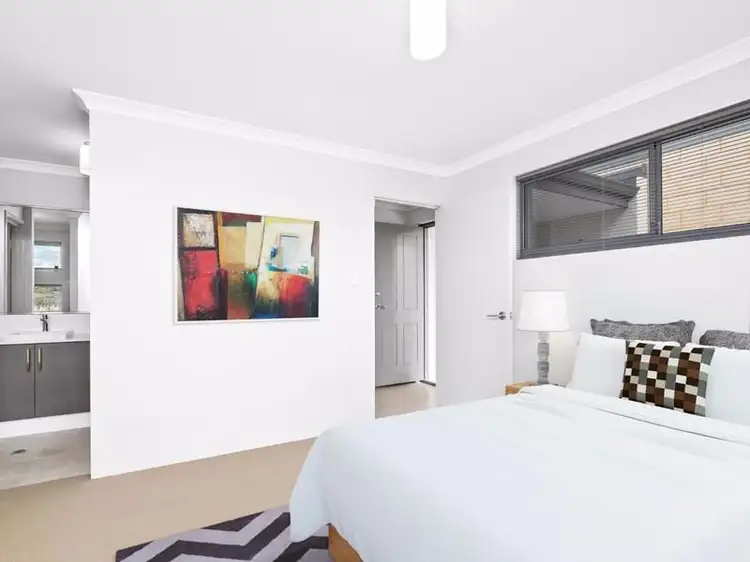 Second view of Homely house listing, 6 Lexington Promenade, Caversham WA 6055