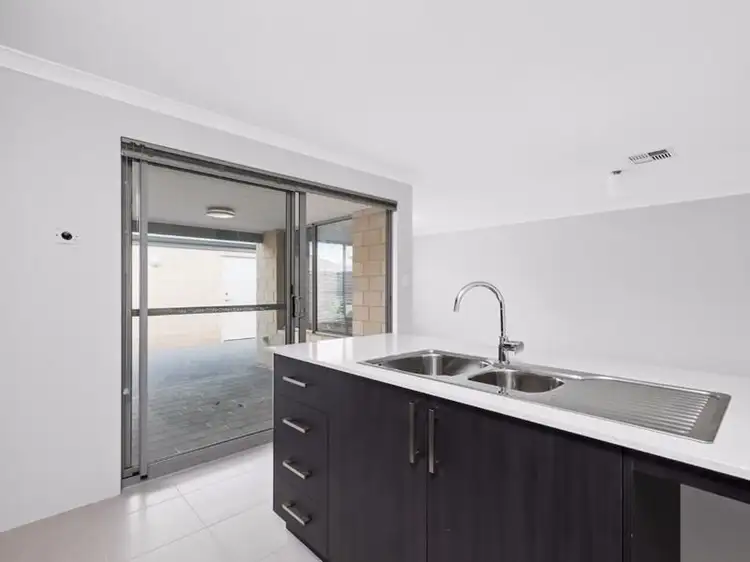 Fourth view of Homely house listing, 6 Lexington Promenade, Caversham WA 6055