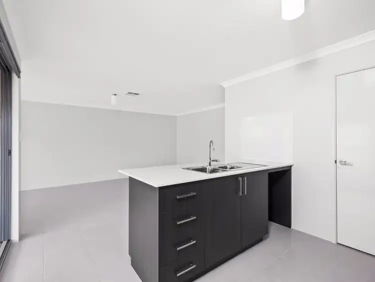 Seventh view of Homely house listing, 6 Lexington Promenade, Caversham WA 6055