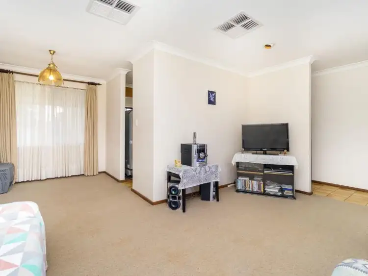 Fifth view of Homely house listing, 9 Warrandyte Drive, Craigie WA 6025