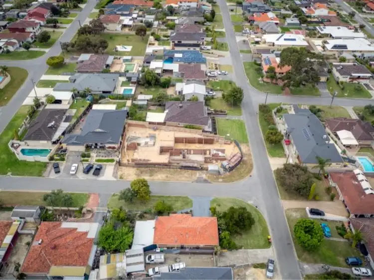 Sixth view of Homely house listing, 2 RESTON STREET, Balcatta WA 6021