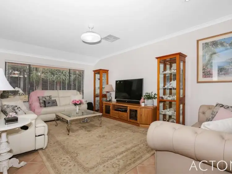 Seventh view of Homely house listing, 11 The Ridge, Halls Head WA 6210