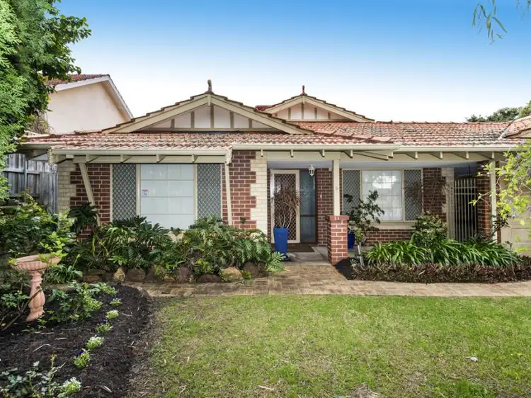 10a Myera Street, Swanbourne WA 6010