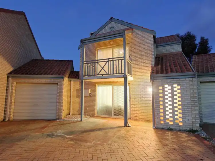 15 Watervista Close, The Vines WA 6069