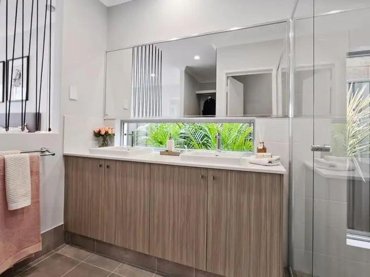 Sixth view of Homely house listing, 5 Gooljak Rise, Lakelands WA 6180