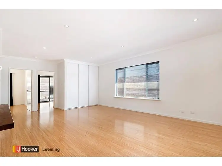 Fifth view of Homely house listing, 1/39 College Corner, O'connor WA 6163