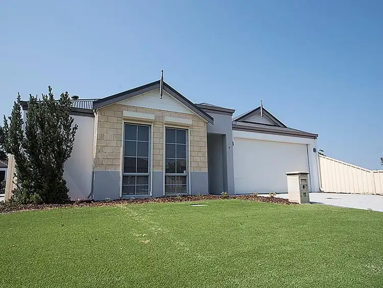 Second view of Homely house listing, 4/11 Belfast Close, Canning Vale WA 6155