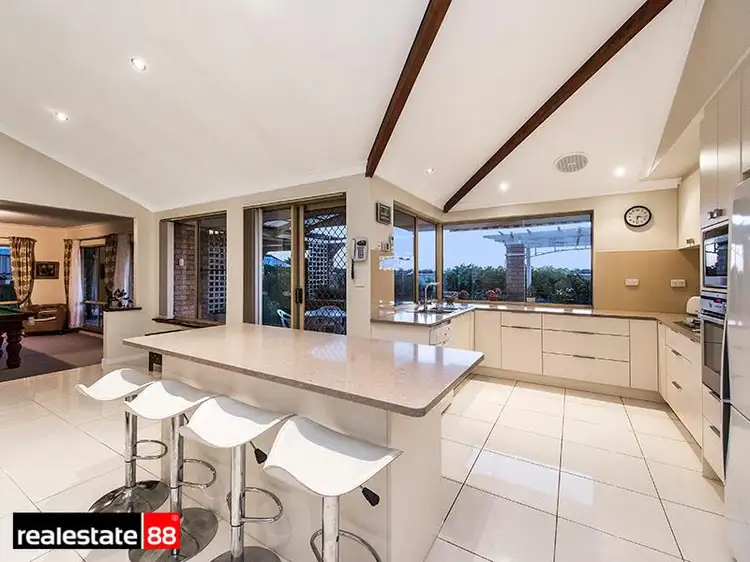 12 Mandarin Court, Craigie WA 6025