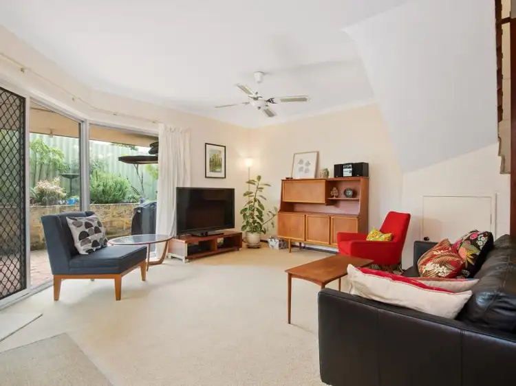 Main view of Homely unit listing, 3/98 Moulden Avenue, Yokine WA 6060