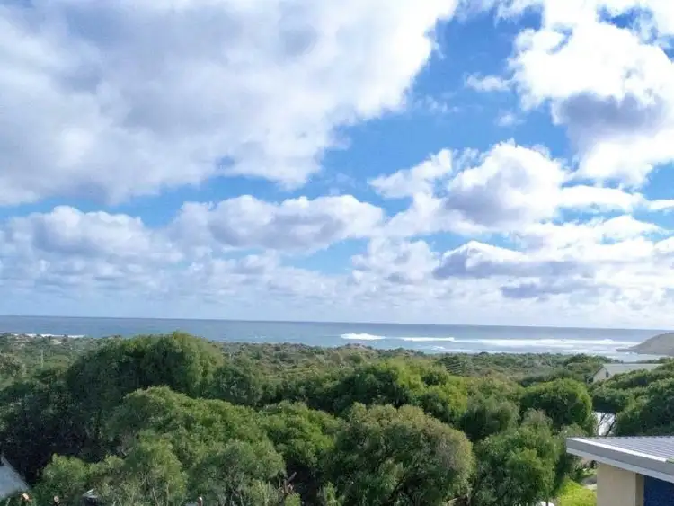 16A Wooredah Crescent, Prevelly, Margaret River WA 6285