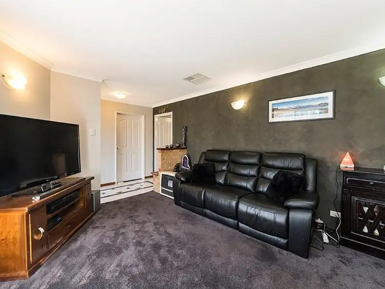 Second view of Homely house listing, 6 Wiluna Court, Gosnells WA 6110