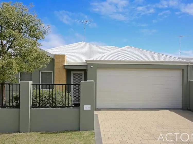 Second view of Homely house listing, 4 Marro Lane, Falcon WA 6210