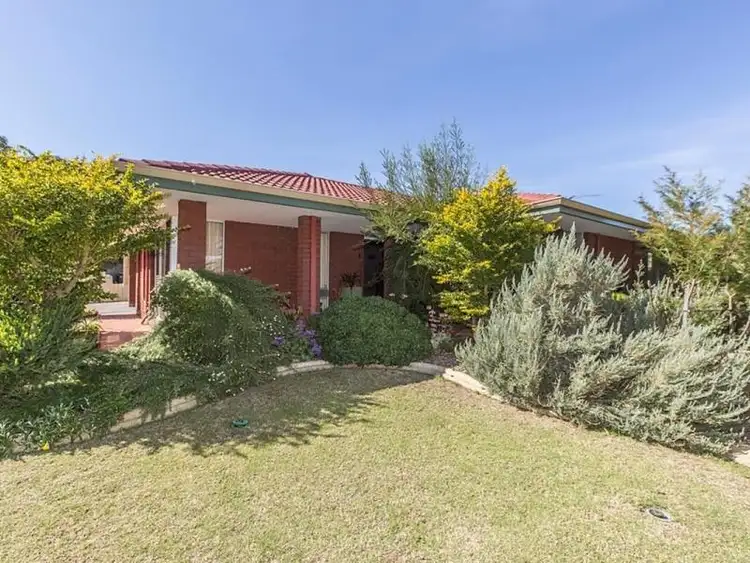 6 Fairlane Drive, Carine WA 6020