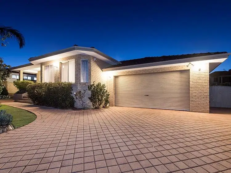 20 MEADOWBROOK BOULEVARD, Dianella WA 6059