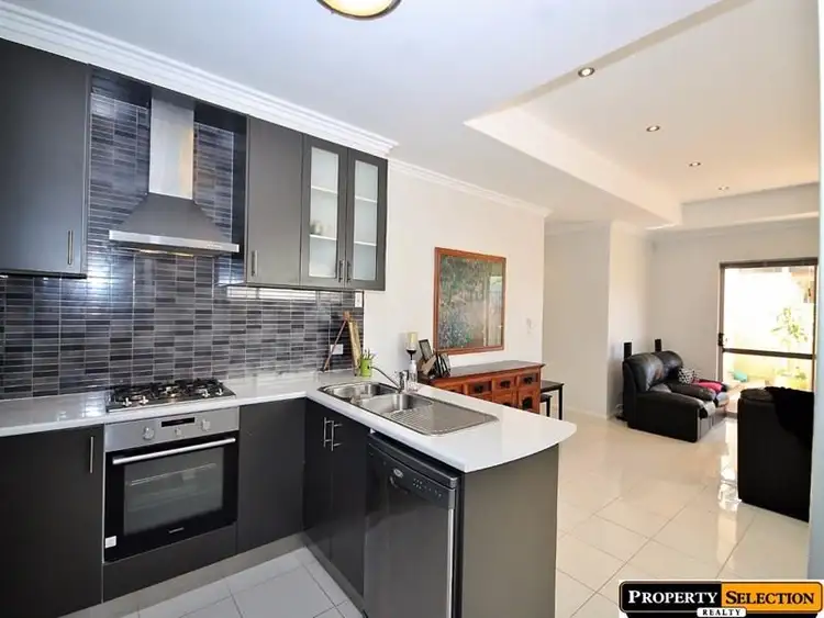 Fifth view of Homely villa listing, 62 C Amberley Way, Westminster WA 6061
