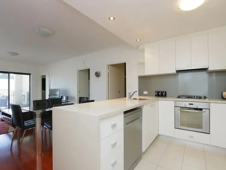 Fifth view of Homely apartment listing, 7/103 Francis Street, Northbridge WA 6003