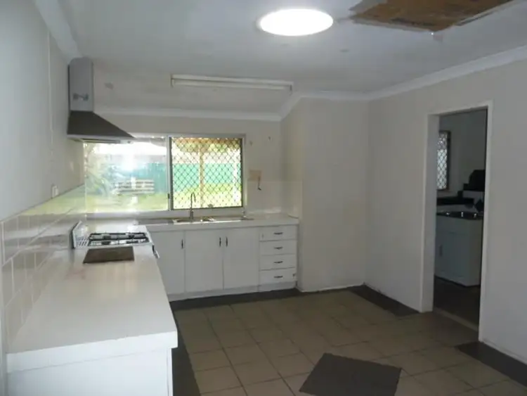 Second view of Homely house listing, 225 Verna Street, Gosnells WA 6110