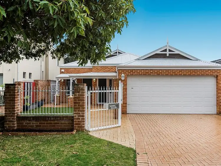 10A Davy Street, Alfred Cove WA 6154
