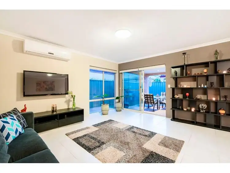 Third view of Homely house listing, 4/10 Bluestone Loop, Piara Waters WA 6112