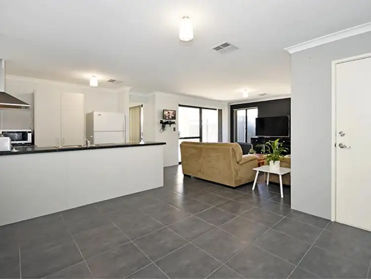 Sixth view of Homely house listing, 5 Ishtar Street, Aveley WA 6069