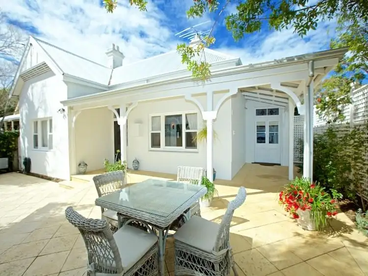 23 Davies Road, Claremont WA 6010