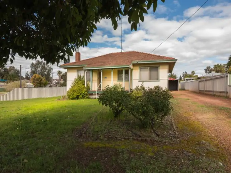 Main view of Homely house listing, 4 Perina way, Northam WA 6401