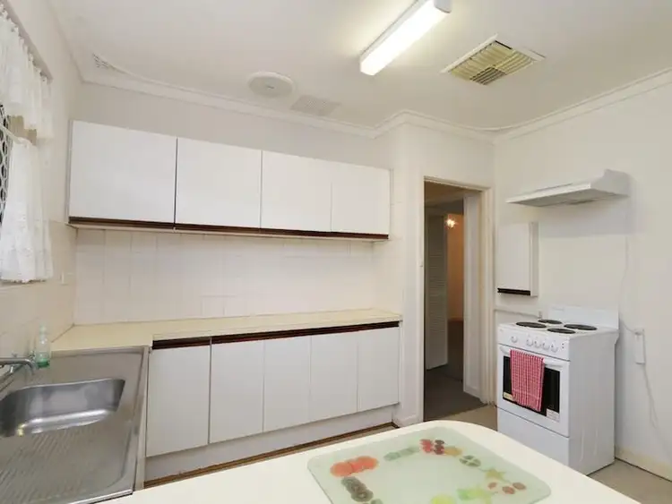 Fifth view of Homely house listing, 10 Trent Street, Gosnells WA 6110