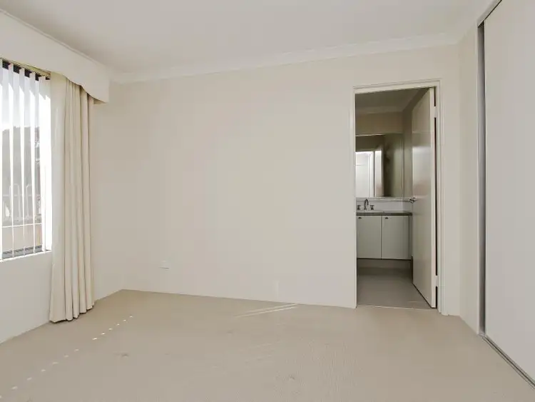 Sixth view of Homely unit listing, 22 Culloton Crescent, Balga WA 6061