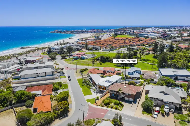 1 Parker Ave, Sorrento WA 6020
