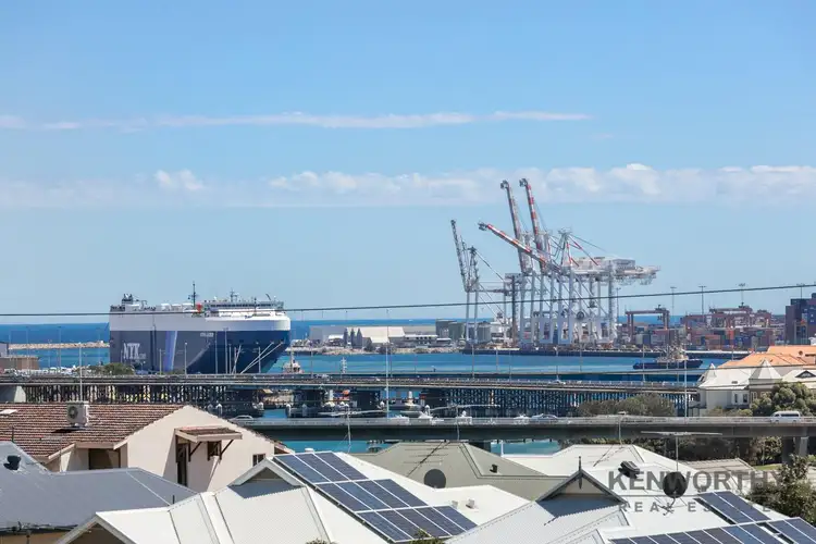 Third view of Homely unit listing, 7/4 Fraser Street, East Fremantle WA 6158