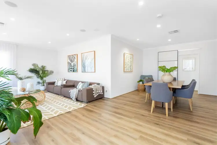 11 Canterbury Circle, Currambine WA 6028