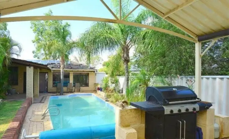 17 Lennox Place, Hamersley WA 6022