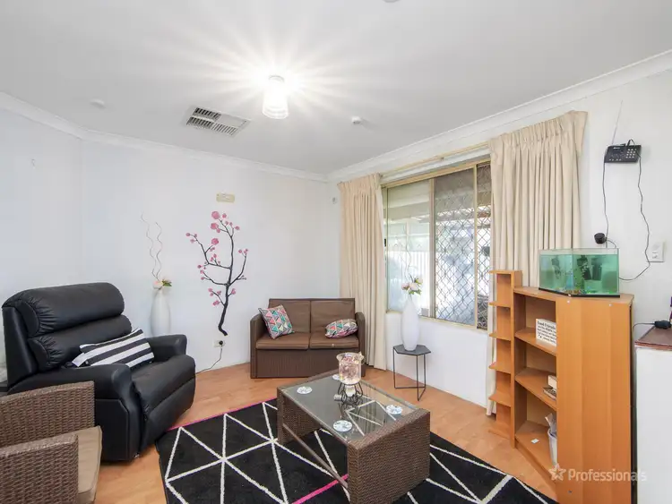Fifth view of Homely house listing, 4 Kangaroo Entrance, Stratton WA 6056