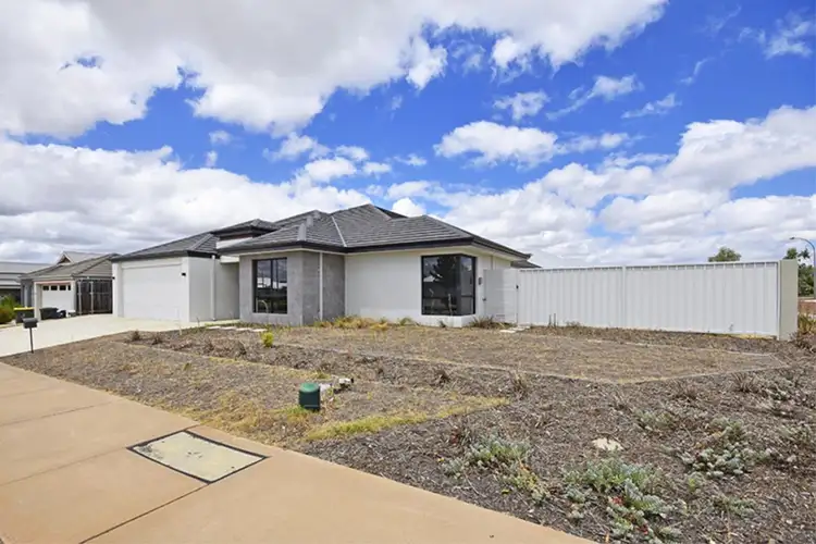 Sixth view of Homely house listing, 10 Adlington Way, The Vines WA 6069