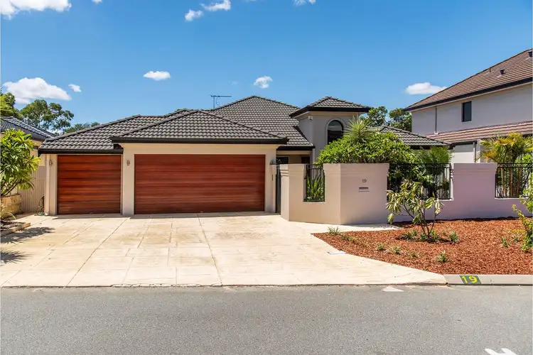 19 BENCUBBIN CRESENT, Dianella WA 6059