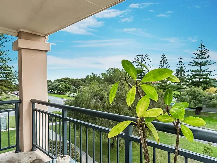 11/118 Broome Street, Cottesloe WA 6011