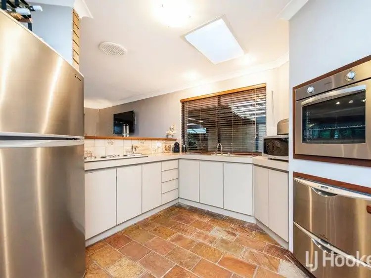 Sixth view of Homely house listing, 7 Cleve Way, Gosnells WA 6110
