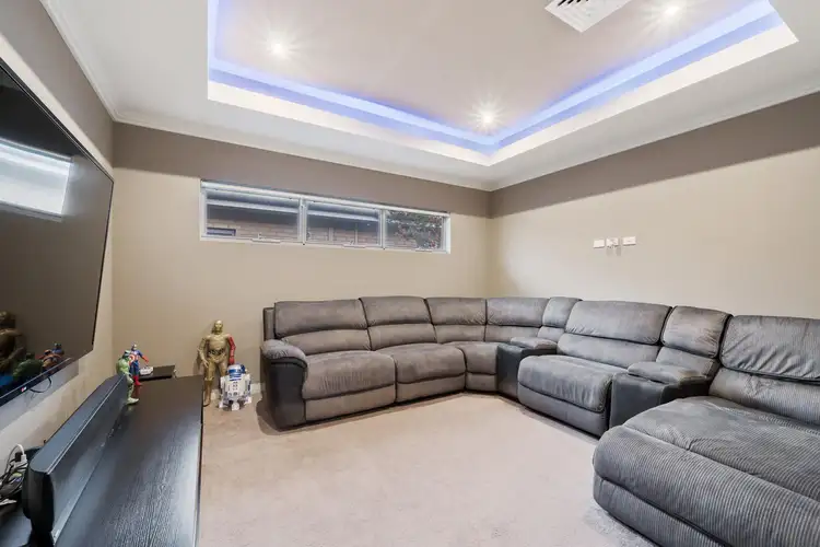 Sixth view of Homely house listing, 5 Babylon Bend, Landsdale WA 6065