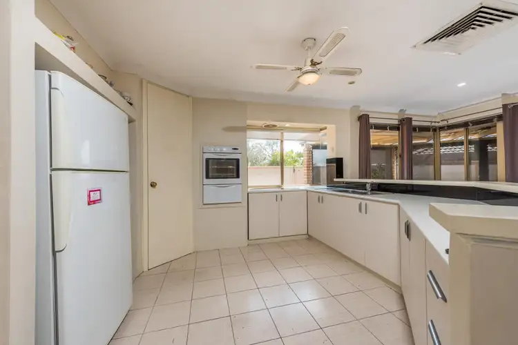 Fifth view of Homely house listing, 18 Waterville Tor, Connolly WA 6027