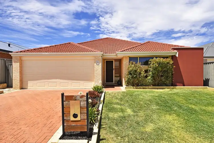 8 Lancaster Avenue, Aveley WA 6069