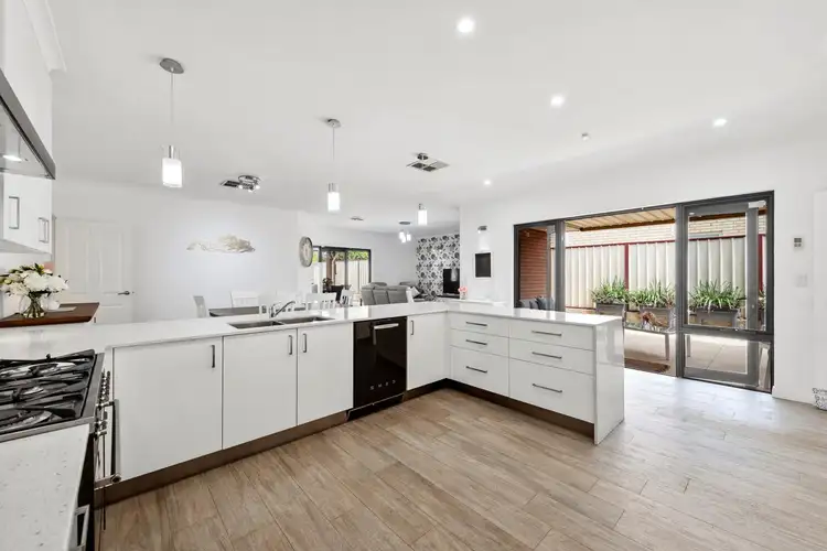 20 Hindmarsh Way, Edgewater WA 6027