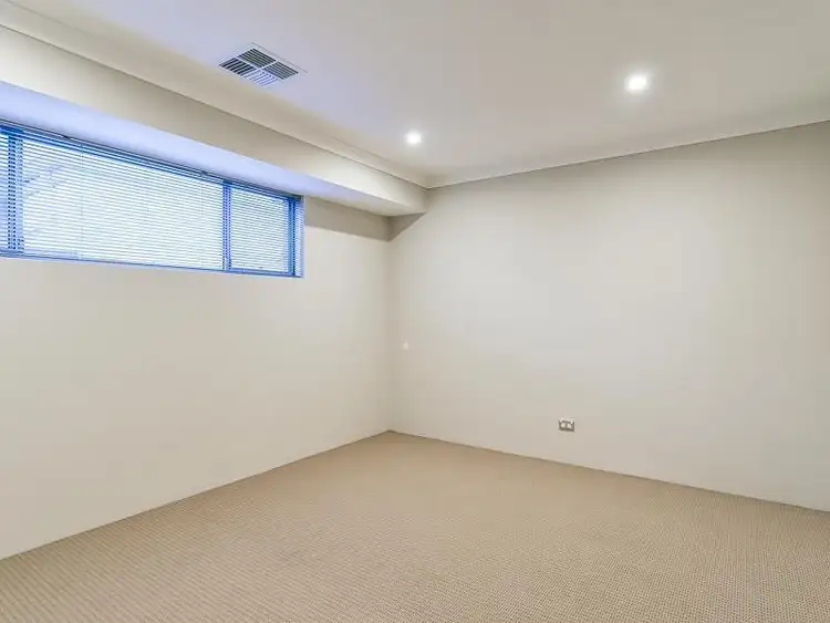 Seventh view of Homely house listing, 16 Orleans Vista, Wellard WA 6170