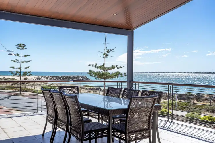 25A Breakwater Parade, Mandurah WA 6210