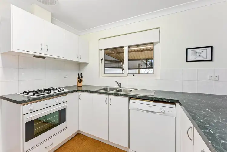 Sixth view of Homely house listing, 6 Cachuca Court, Duncraig WA 6023