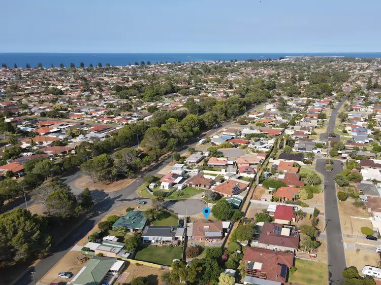 Second view of Homely house listing, 6 Tulley Court, Rockingham WA 6168