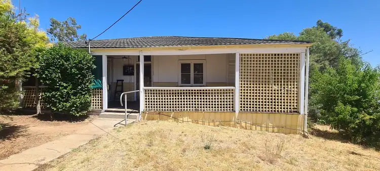 13 Cailes Road, Boyup Brook WA 6244