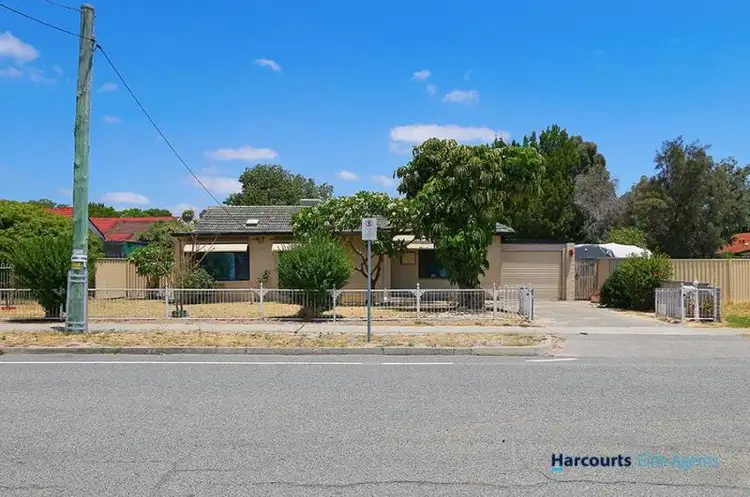 Second view of Homely house listing, 35 Martindale Avenue, Thornlie WA 6108
