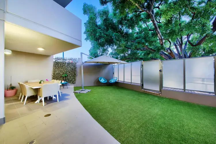 9/1 Rowe Avenue, Rivervale WA 6103