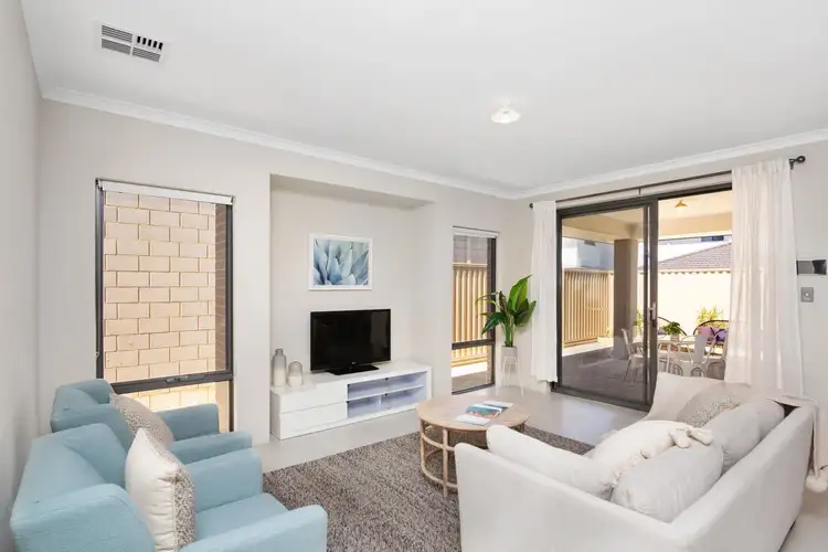 140 Telford Crescent, Stirling WA 6021